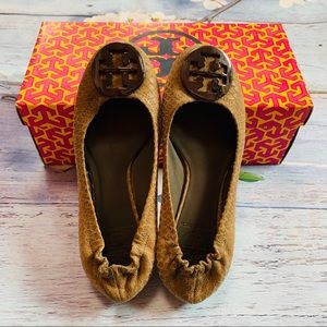 TORY BURCH REVA Suede python Stone